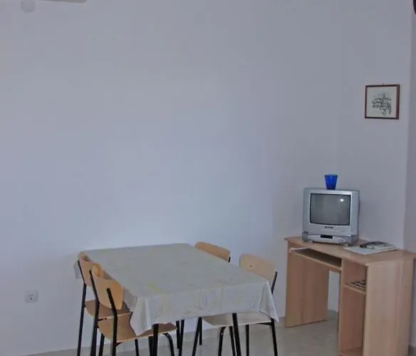 Central Studio & Dormitory * Supetar
