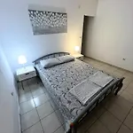 Appartement Central Studio & Dormitory Supetar