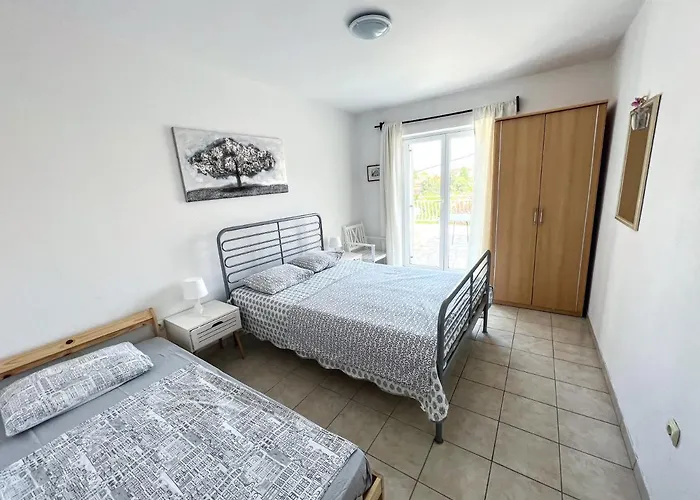 Central Studio & Dormitory Apartment *