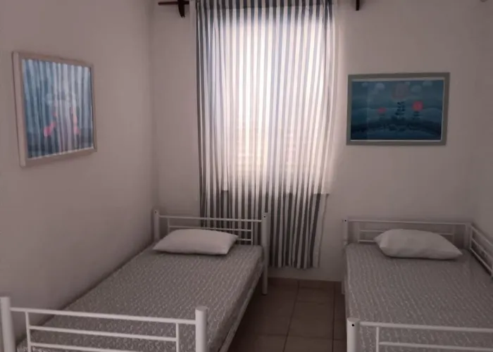 Central Studio & Dormitory Apartment *